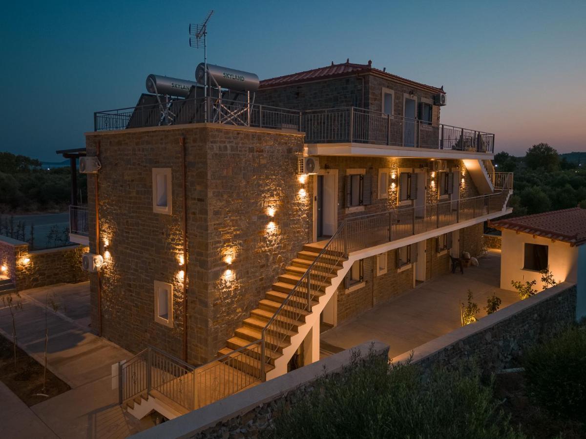 Lithos Suites Finikounda Exteriér fotografie