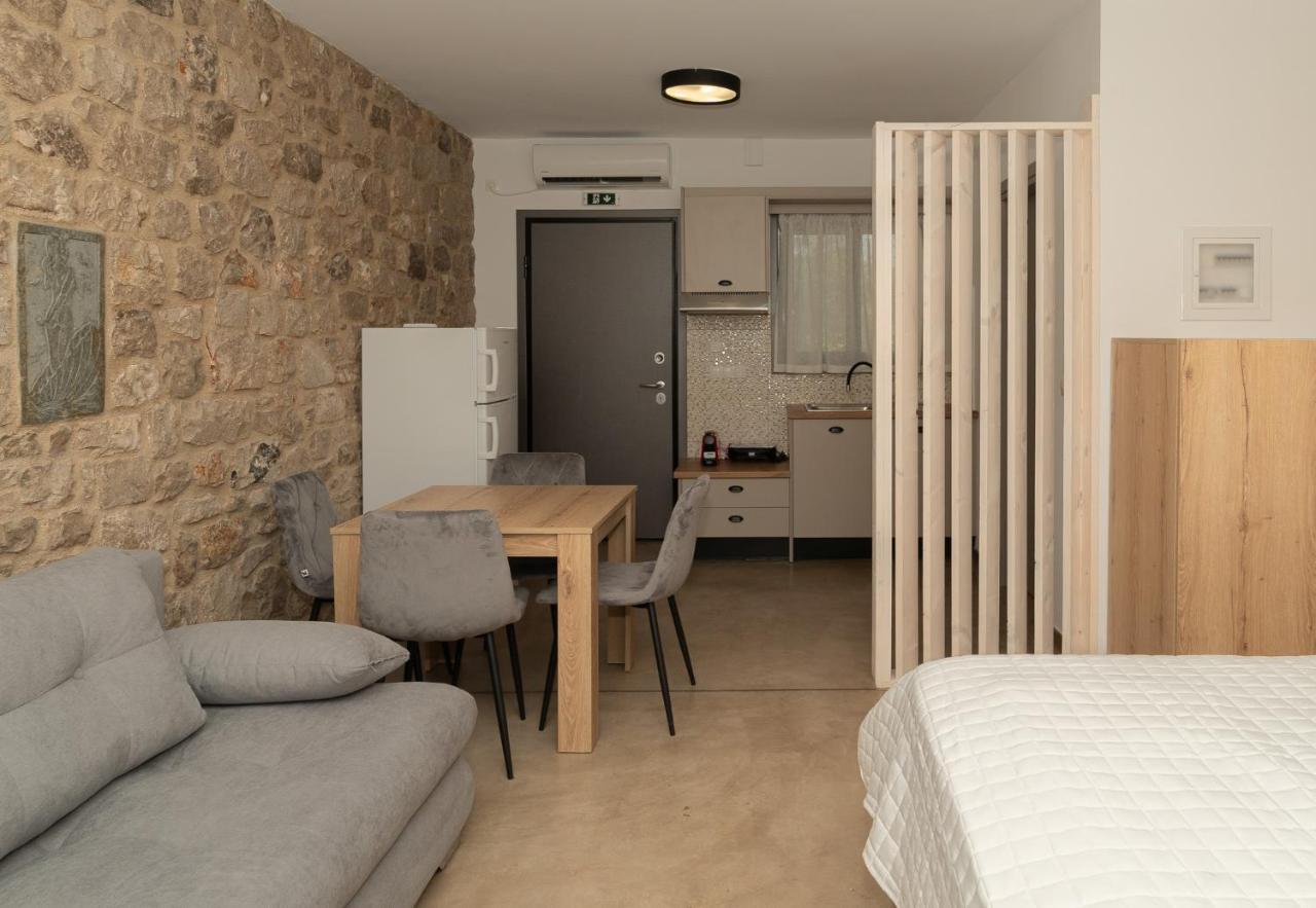 Lithos Suites Finikounda Exteriér fotografie