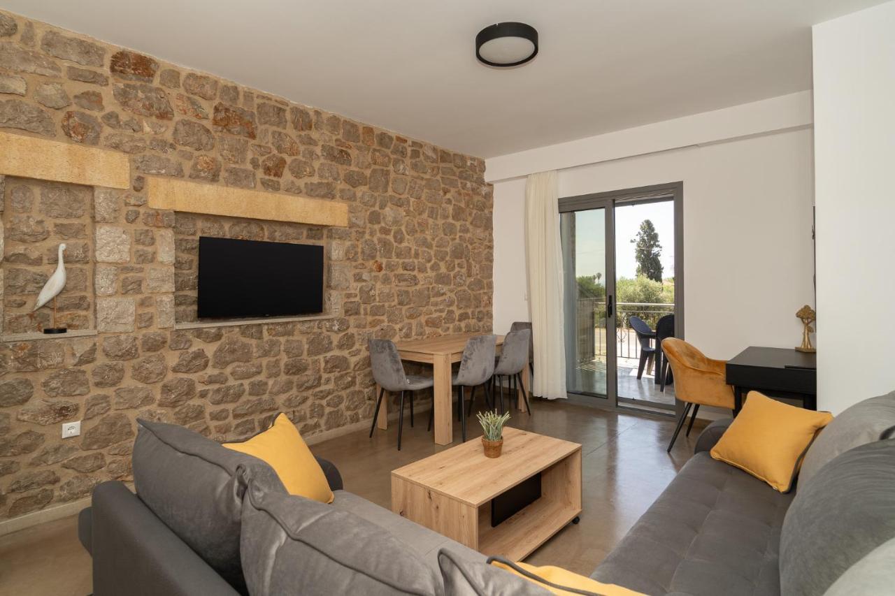 Lithos Suites Finikounda Exteriér fotografie