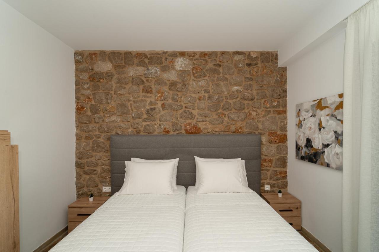 Lithos Suites Finikounda Exteriér fotografie